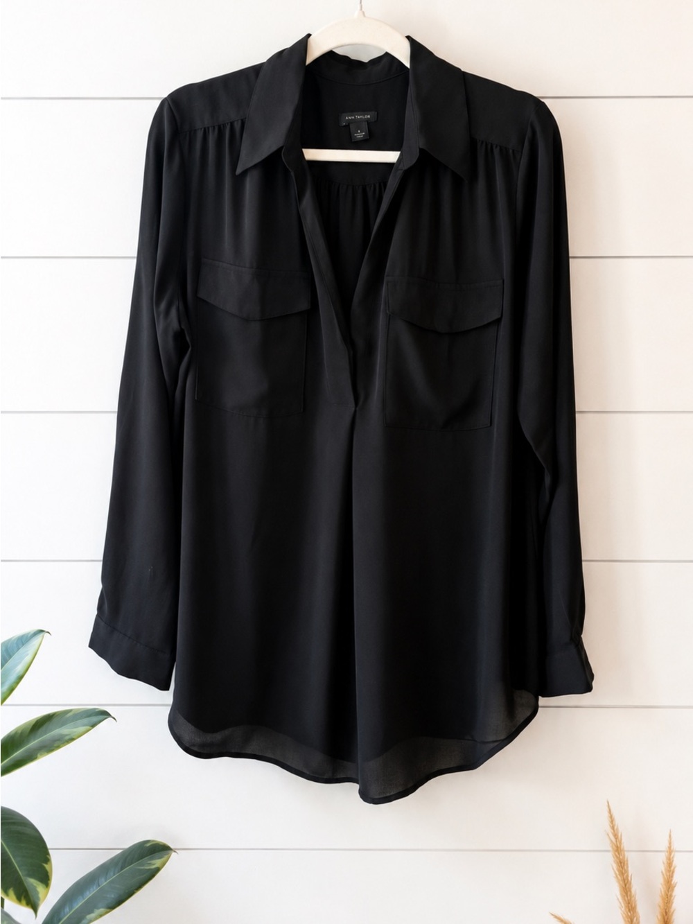 Ann Taylor Black Utility Blouse Soft Drape Minimalist Office Chic Large